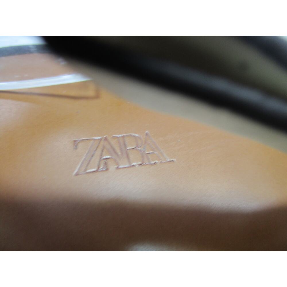 New ZARA Cream Leather Gold Buckle Strappy Flat Sandals Women Sz 8.5 - Picture 8 of 9